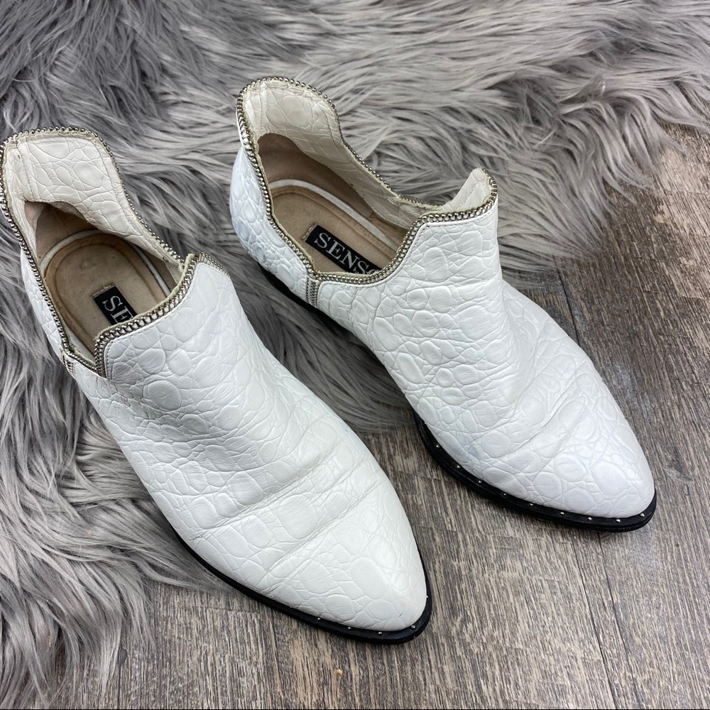 RARE* SENSO “Bridgette” White Croc Leather Booties